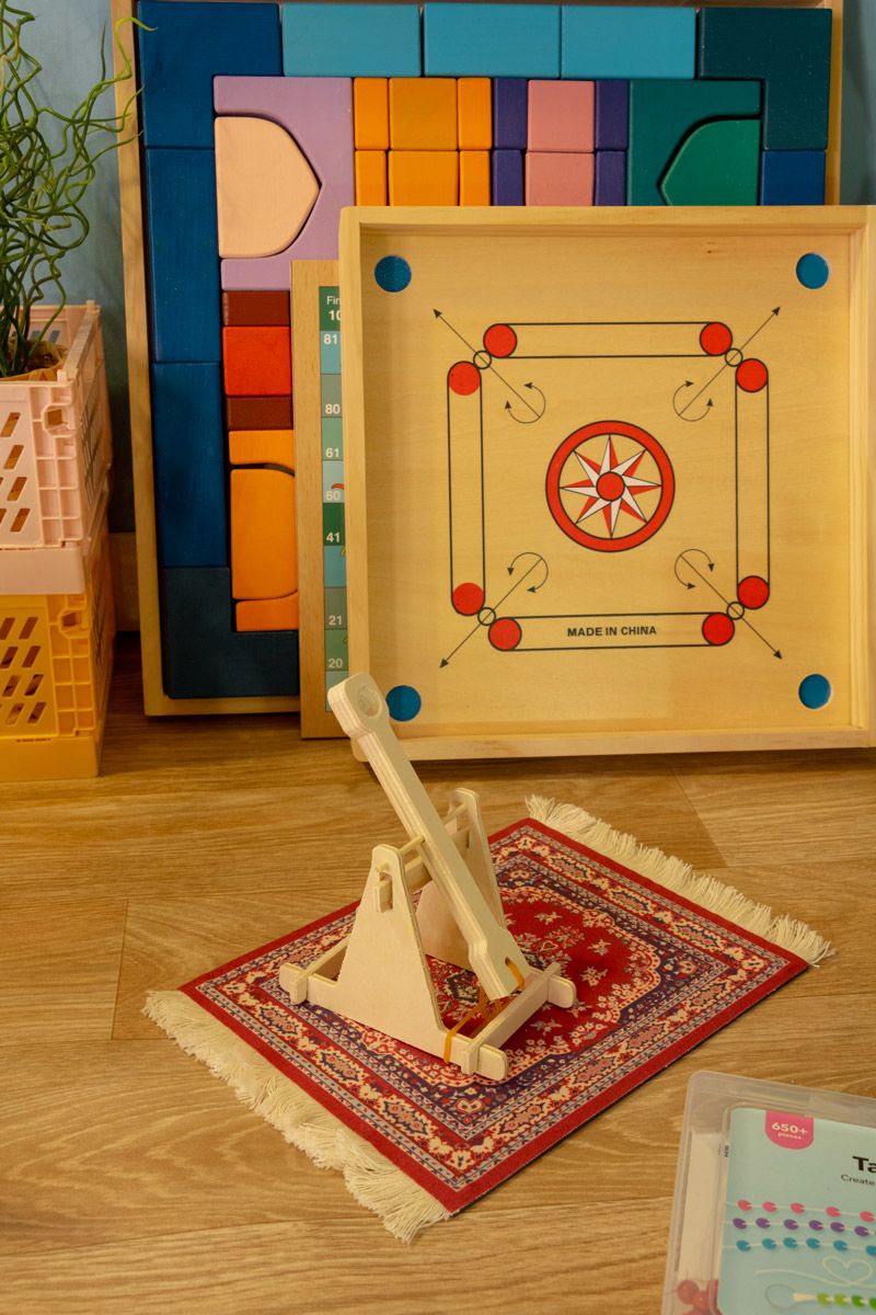 Wooden Miniature Tabletop Toy – Catapult & Trebuchet Kit